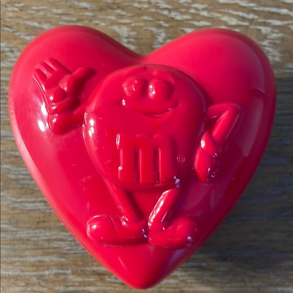 M&M'S Other - Set of 2 M&M Red Heart-Shaped Plastic Containers
